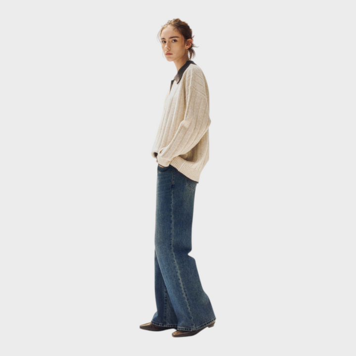Rona | Knitted sweater with contrast collar