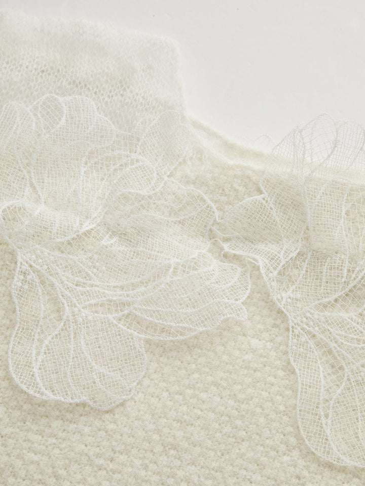 Basha | Floral lace semi-sheer sweater with a round neckline